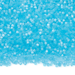 Transparent Aquamarine Cat's Eye Color Hight Quality Glass Cylinder Seed Beads 1.6 MM Size MY4003 WholesaleRhinestone