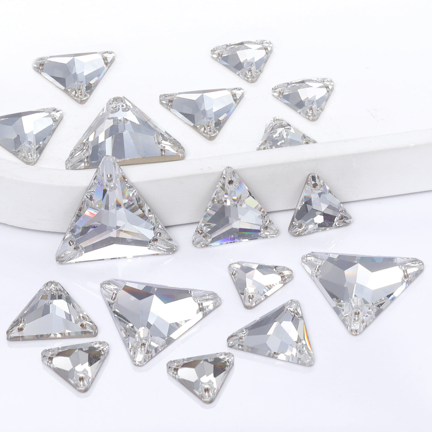 Mixed Sizes Crystal Triangle Shape High Quality Glass Sew-on Rhinestones WholesaleRhinestone