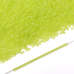 Transparent Chartreuse Color Hight Quality Glass Cylinder Seed Beads 1.6 MM Size BS1022 WholesaleRhinestone