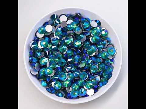 Blue Zircon AB Glass Flatback -Strass in Schüttung