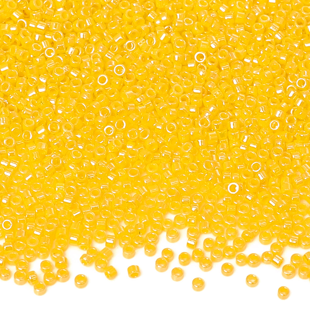 Opaque Luster Dark Yellow Color Hight Quality Glass Cylinder Seed Beads 1.6 MM Size BS1013 WholesaleRhinestone Immagine principale del prodotto