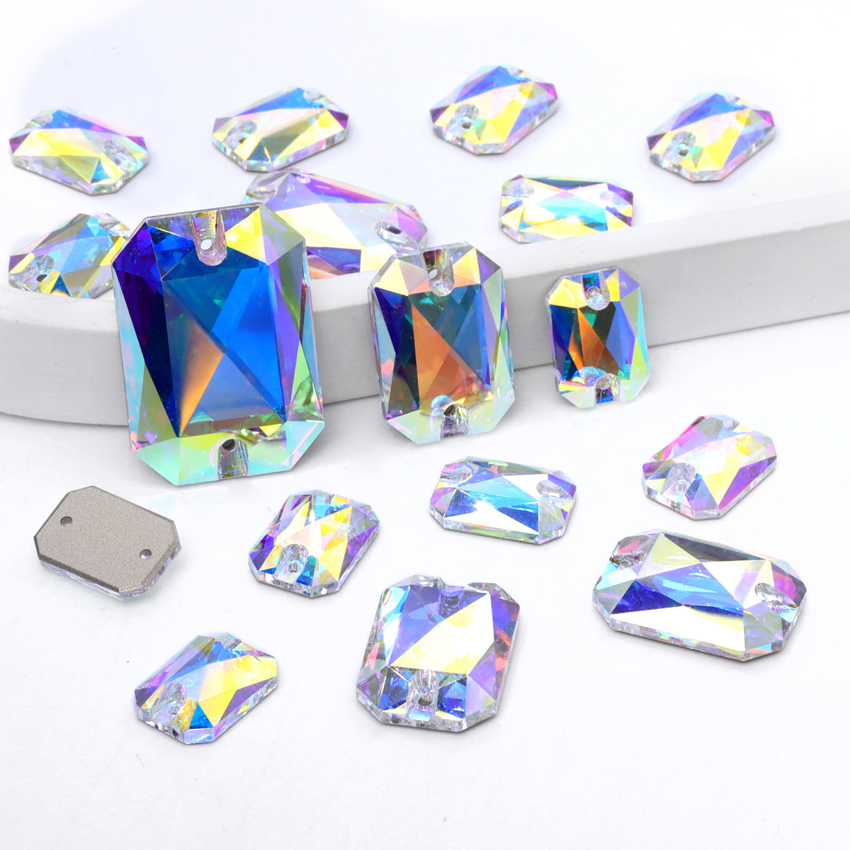 Mixed Sizes Crystal AB Octagon Shape High Quality Glass Sew-on Rhinestones WholesaleRhinestone メイン画像