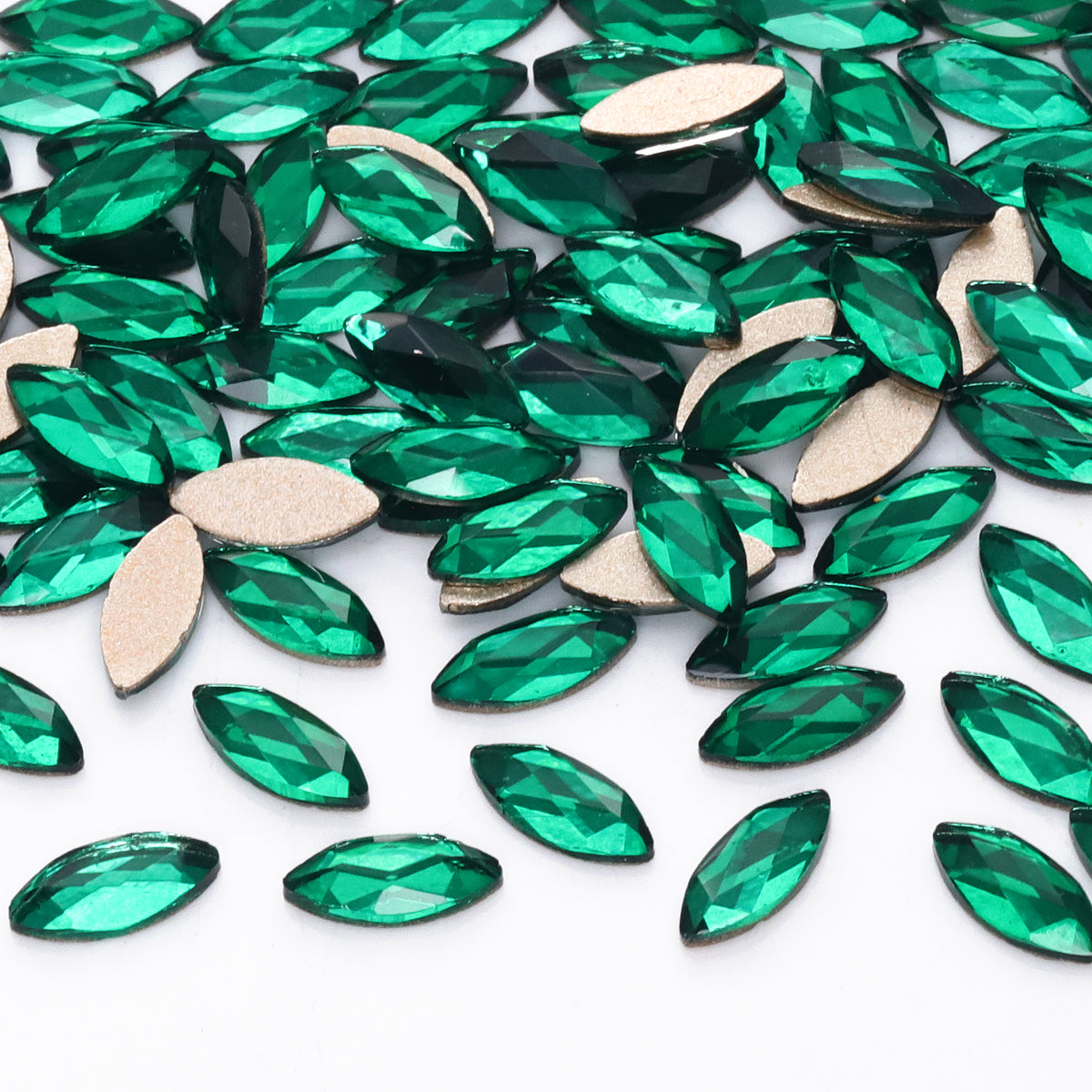 Navette Shape Dark Green Flat Back Fancy Rhinestones WholesaleRhinestone メイン画像