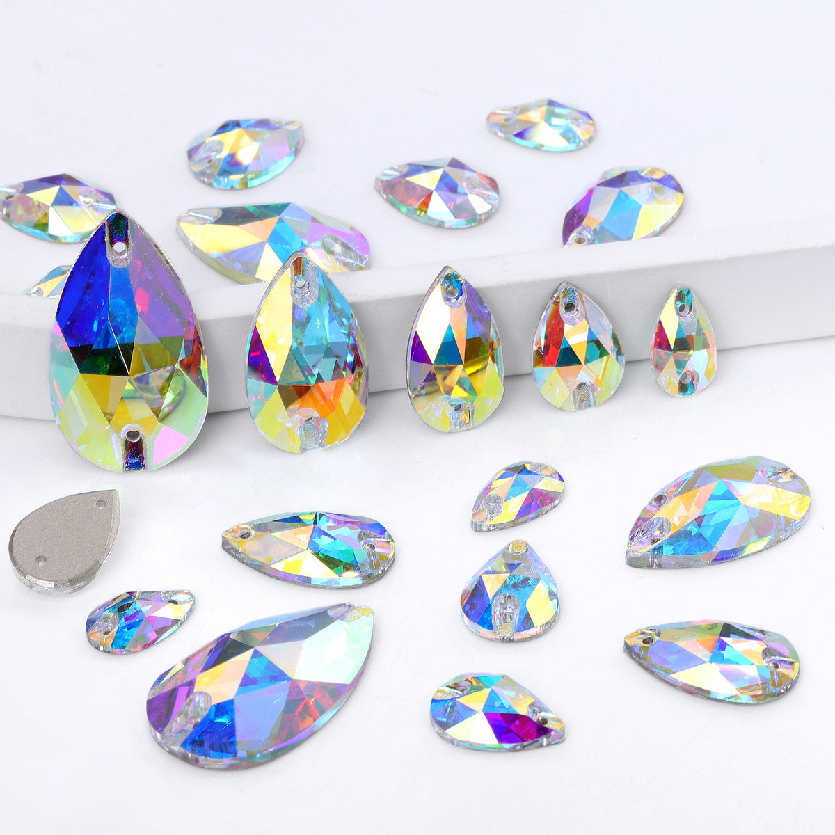 Mixed Sizes Crystal AB Drop Shape High Quality Glass Sew-on Rhinestones WholesaleRhinestone Hoofdafbeelding