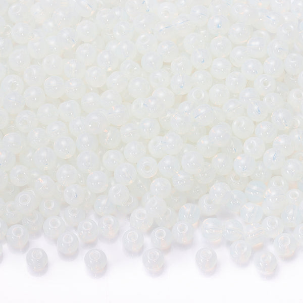 BSB002 4.5 MM Round Shape Glass Seed Beads for Bracelets and Jewelry Making WholesaleRhinestone