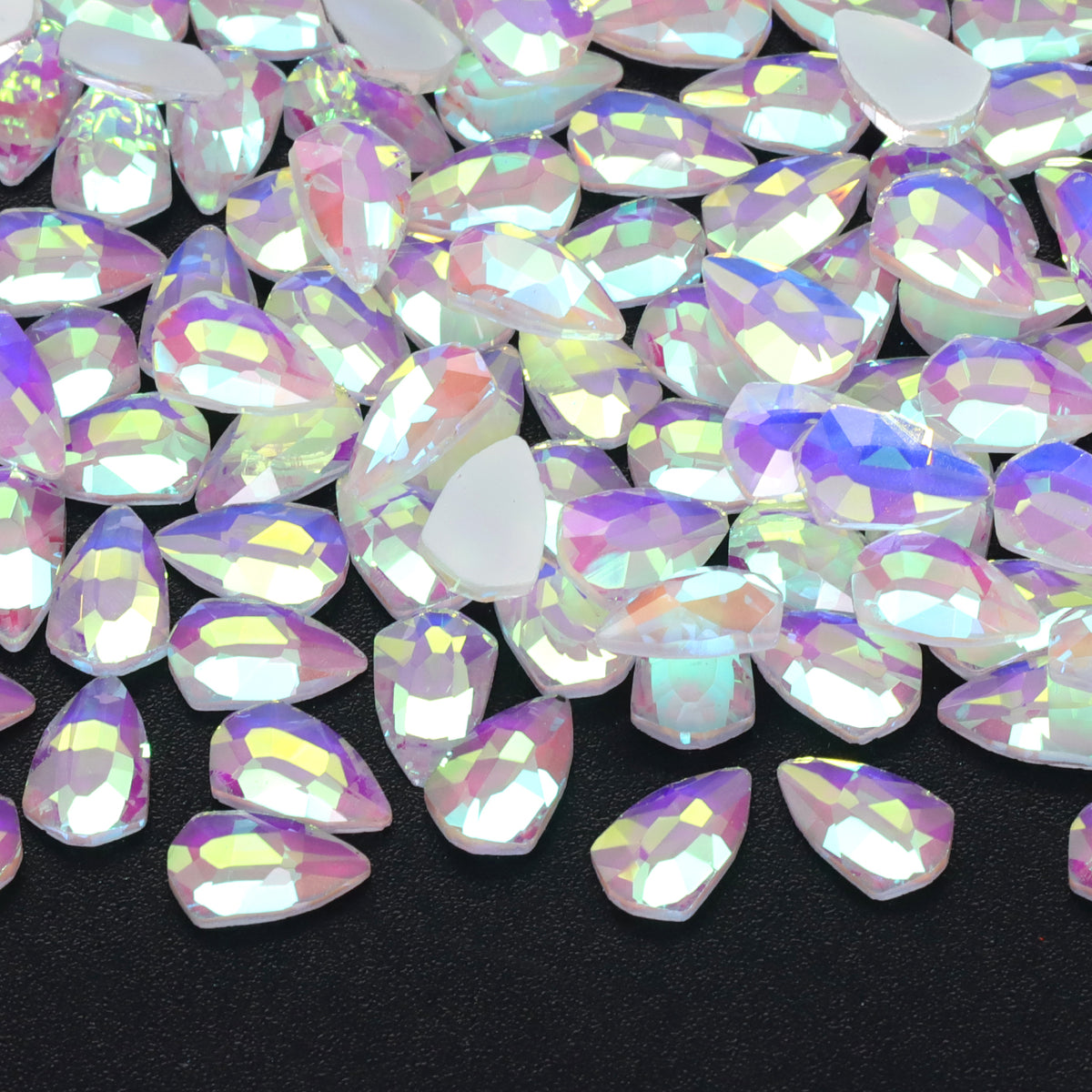 Shield Shape Mocha White Flat Back Fancy Rhinestones WholesaleRhinestone Imagen principal del producto