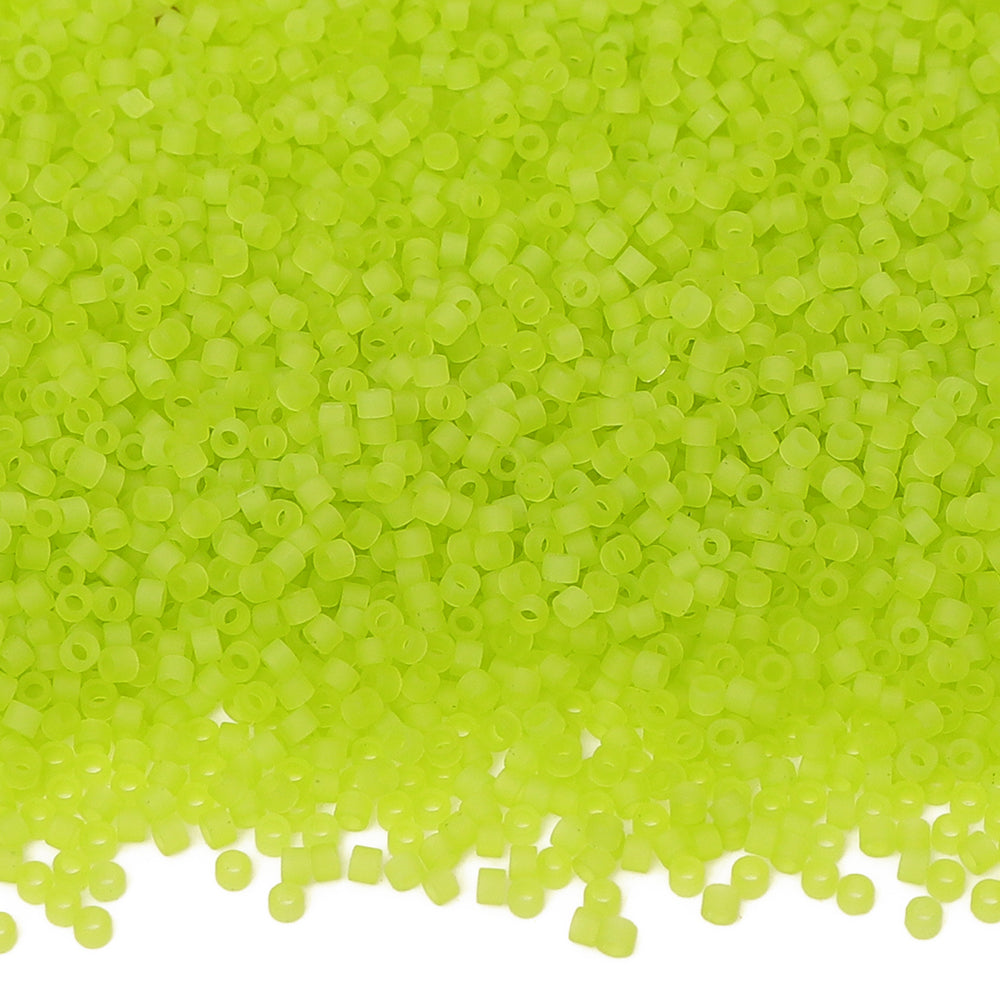 Transparent Frost Chartreuse Color Hight Quality Glass Cylinder Seed Beads 1.6 MM Size BS1021 WholesaleRhinestone Main image