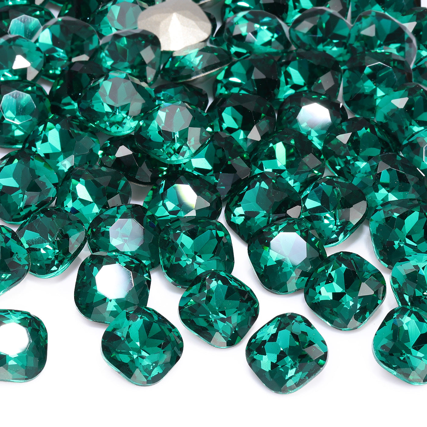 Emerald Cushion Square Shape High Quality Glass Pointed Back Fancy Rhinestones WholesaleRhinestone