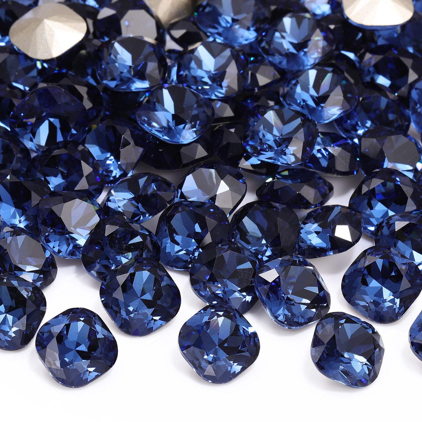 Montana Cushion Square Shape High Quality Glass Pointed Back Fancy Rhinestones WholesaleRhinestone