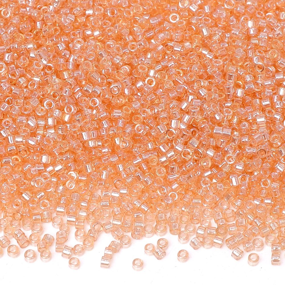 Transparent Luster Apricot Color Hight Quality Glass Cylinder Seed Beads 1.6 MM Size BS1026 WholesaleRhinestone メイン画像