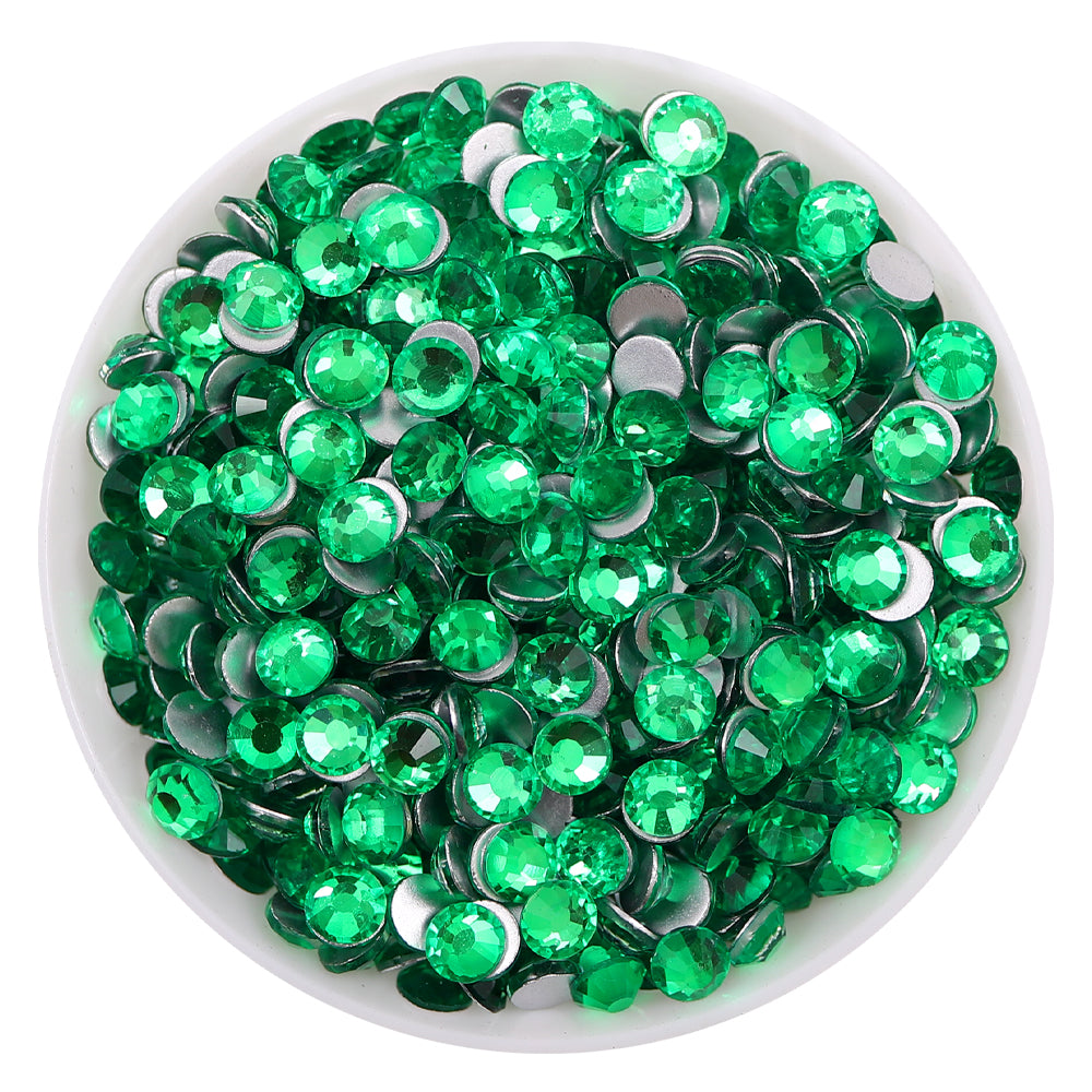 Grass Green Glass FlatBack Rhinestones Silver Back WholesaleRhinestone Hauptbild