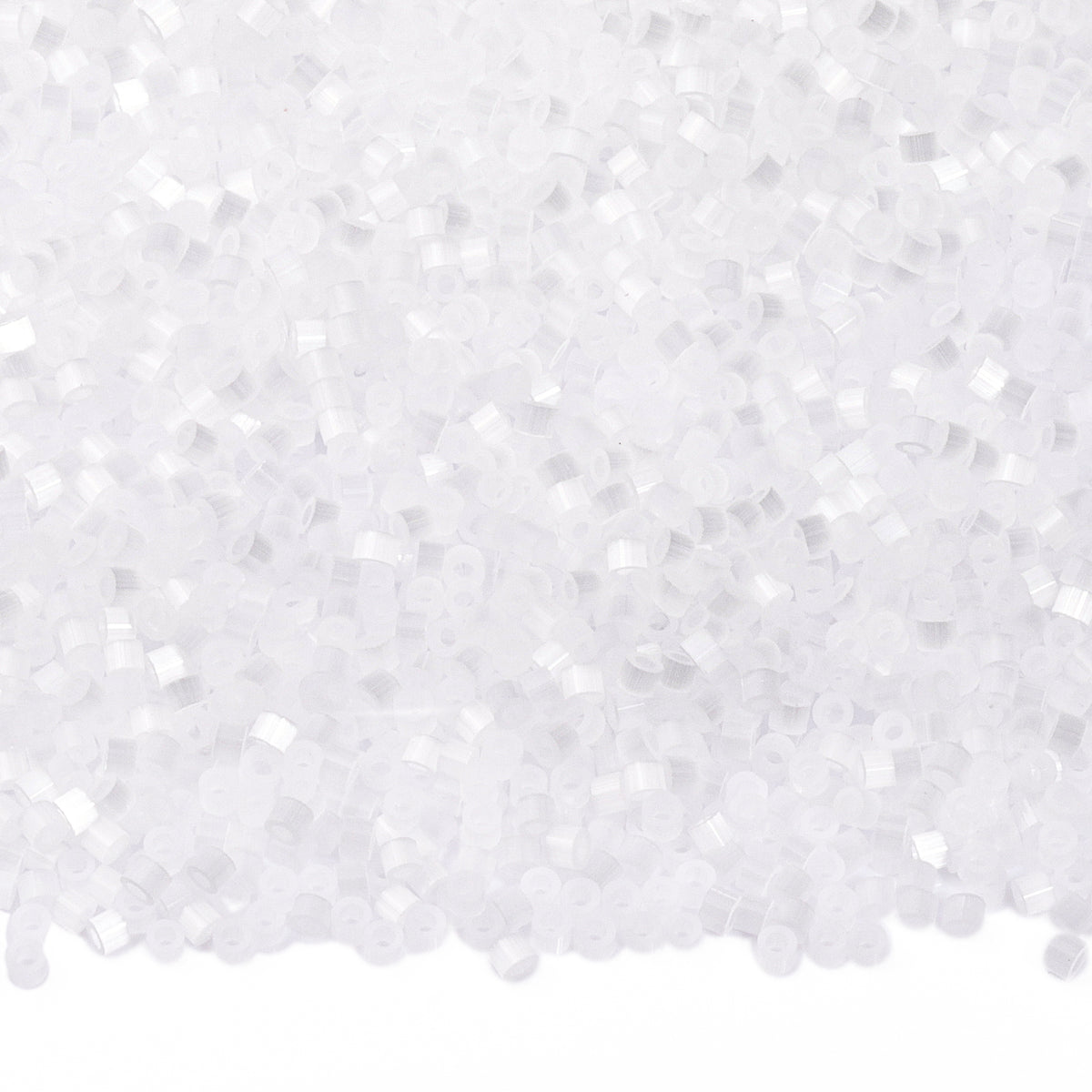 Transparent White Cat's Eye Color Hight Quality Glass Cylinder Seed Beads 1.6 MM Size MY4001 WholesaleRhinestone
