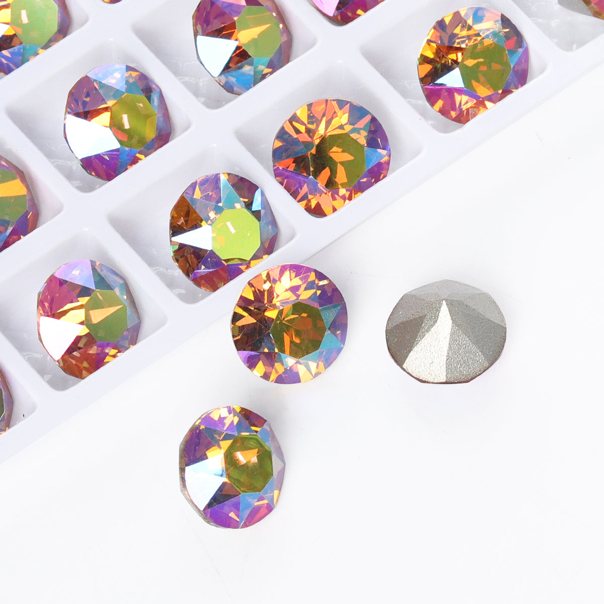 Iridescent Green Gemstone Flower Shape High Quality Glass Pointed Back Fancy Rhinestones WholesaleRhinestone
