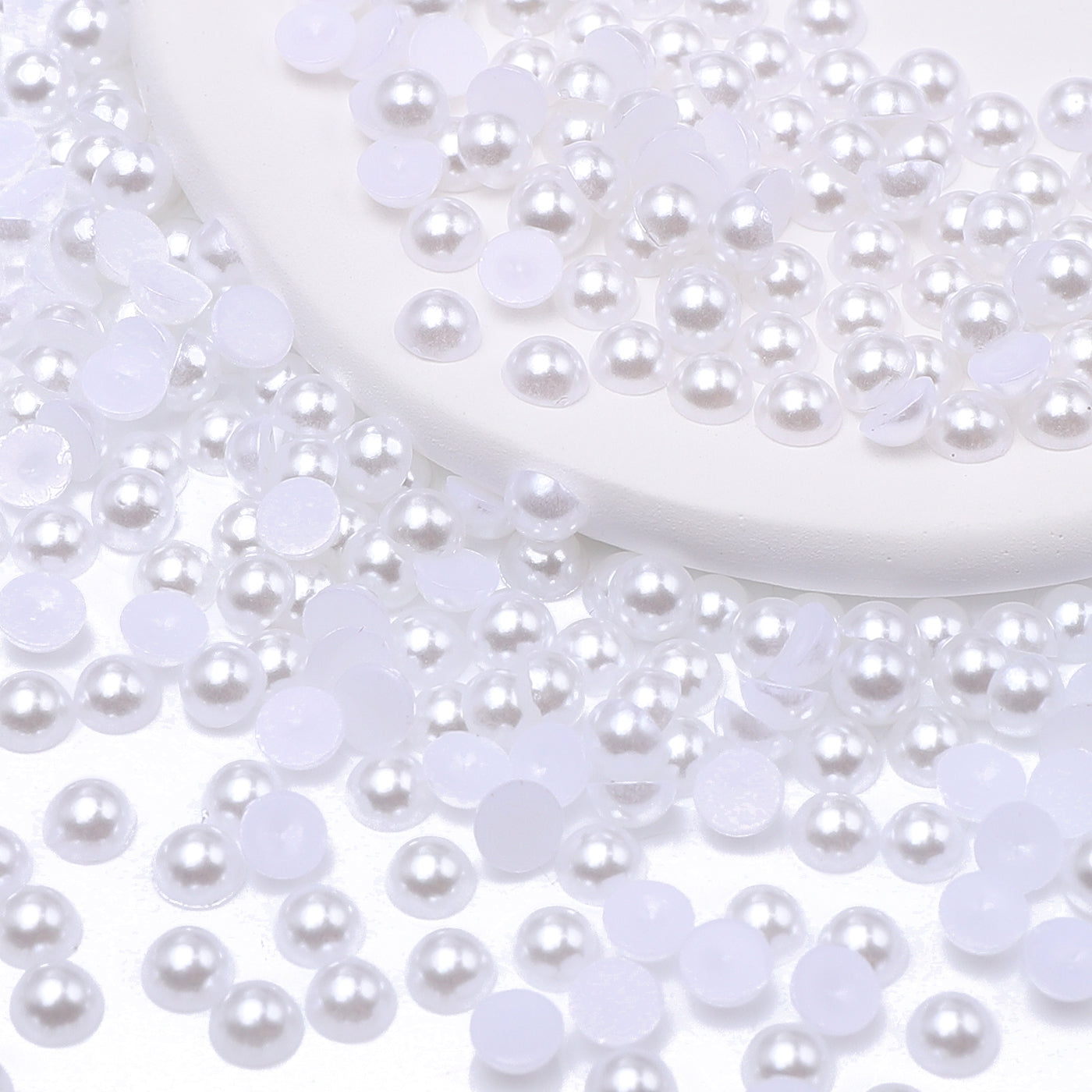 White Resin Flat Back Pearls Multi Sizes WholesaleRhinestone メイン画像