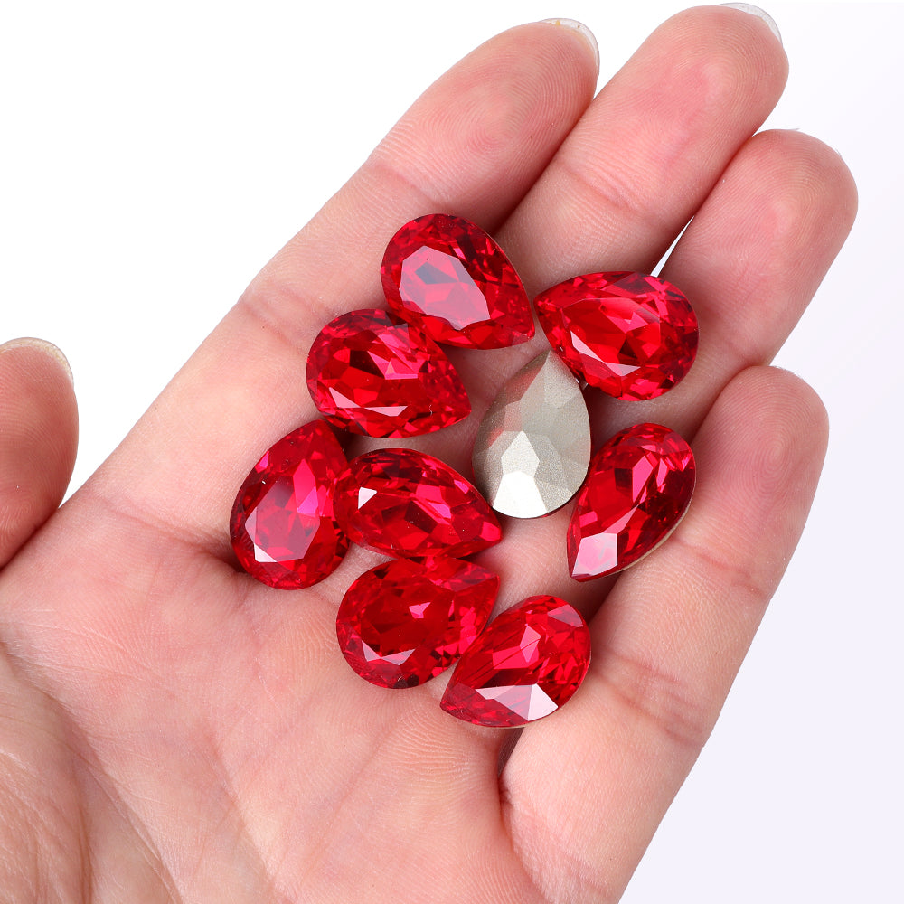 Light Siam Pear Shape High Quality Glass Pointed Back Fancy Rhinestones