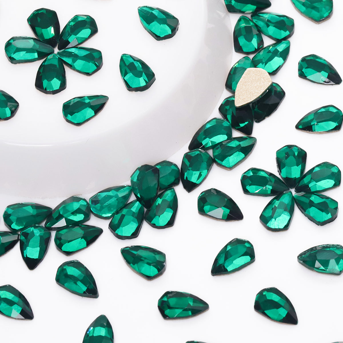 Shield Shape Dark Green Flat Back Fancy Rhinestones WholesaleRhinestone