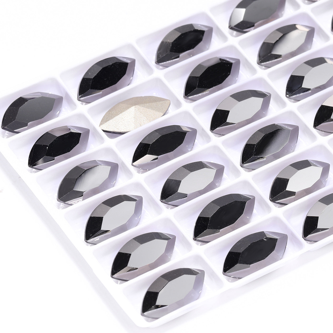 Jet Metallic Silver Navette Shape High Quality Glass Pointed Back Fancy Rhinestones Secondary image