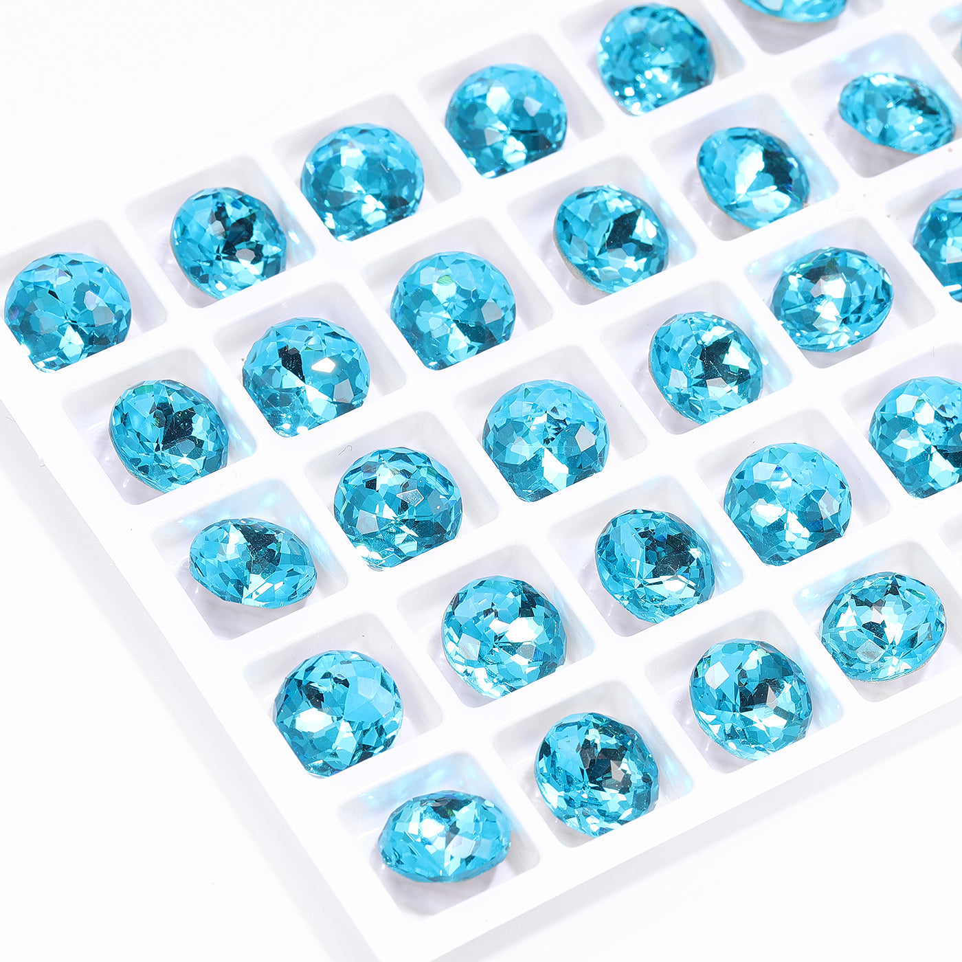 Aquamarine Dome Round Shape High Quality Glass Pointed Back Fancy Rhinestones Secondary image