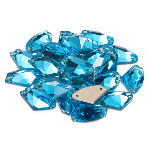 Aquamarine Galaktische Form hochwertiger Glasnähe-Onsteine Zweitbild