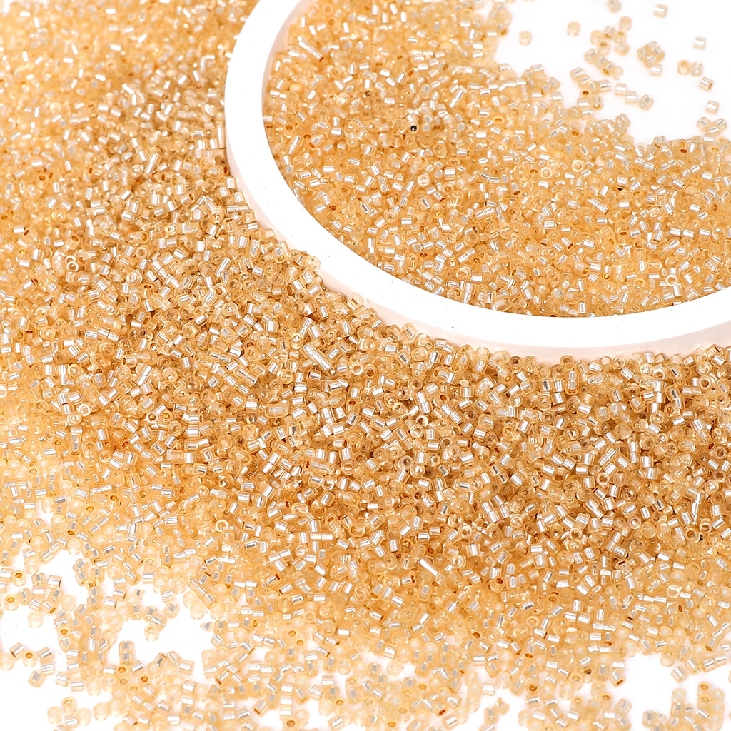 Transparent Silver-lined Champagne Color Hight Quality Glass Cylinder Seed Beads 1.6 MM Size GY2006 WholesaleRhinestone