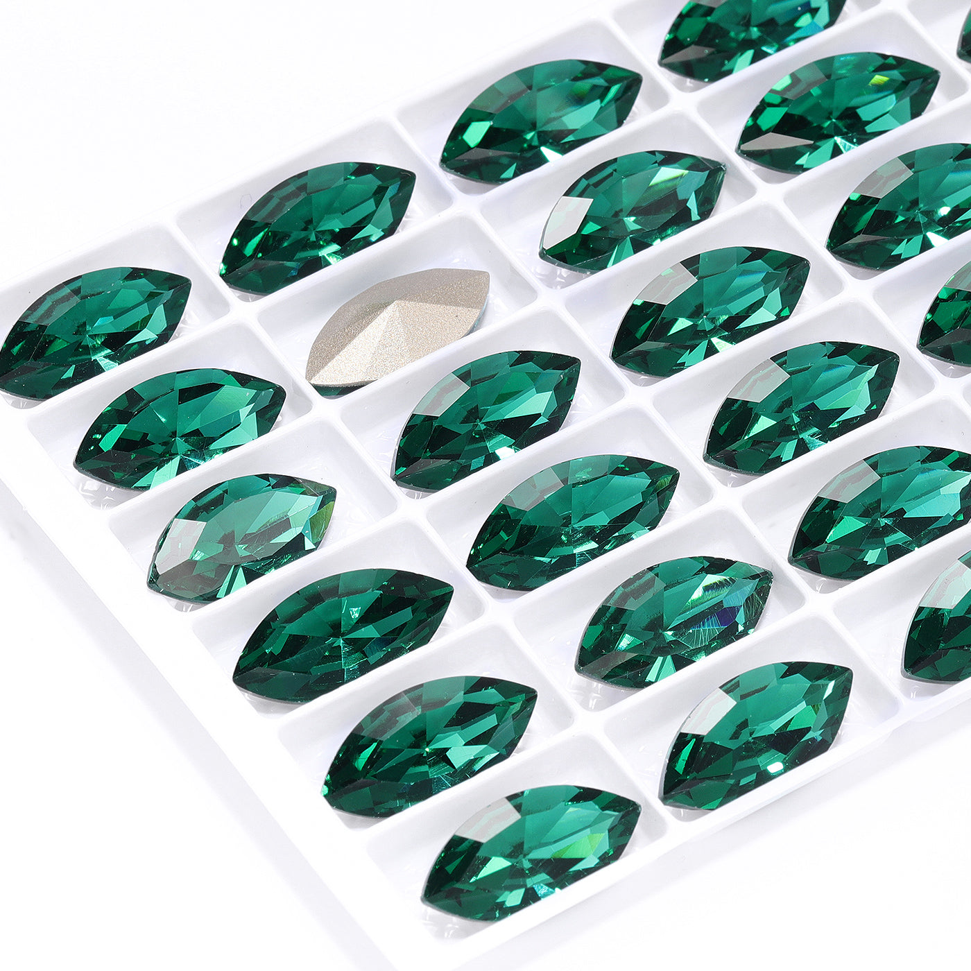 Emerald Navette Form af glas af høj kvalitet pegede tilbage fancy rhinestones Sekundært billede