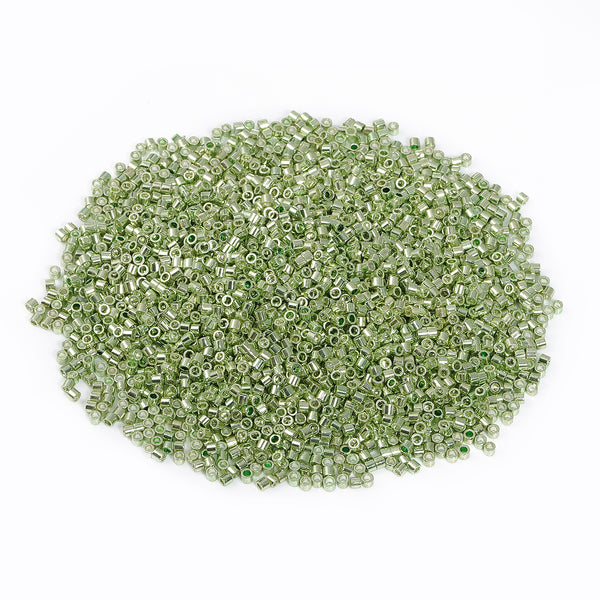 Metallic Light Green Luster Color Hight Quality Glass Cylinder Seed Beads 1.6 MM Size JS3008 WholesaleRhinestone