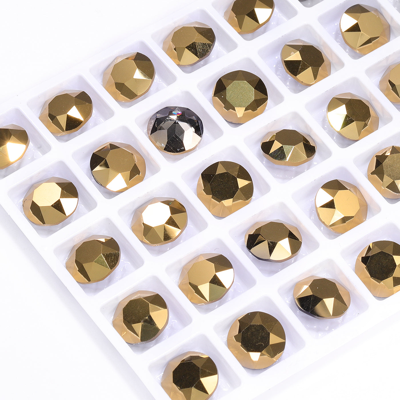 Dorado Gemstone virág alakú, kiváló minőségű üveg, hátradőltes strasszok Másodlagos kép