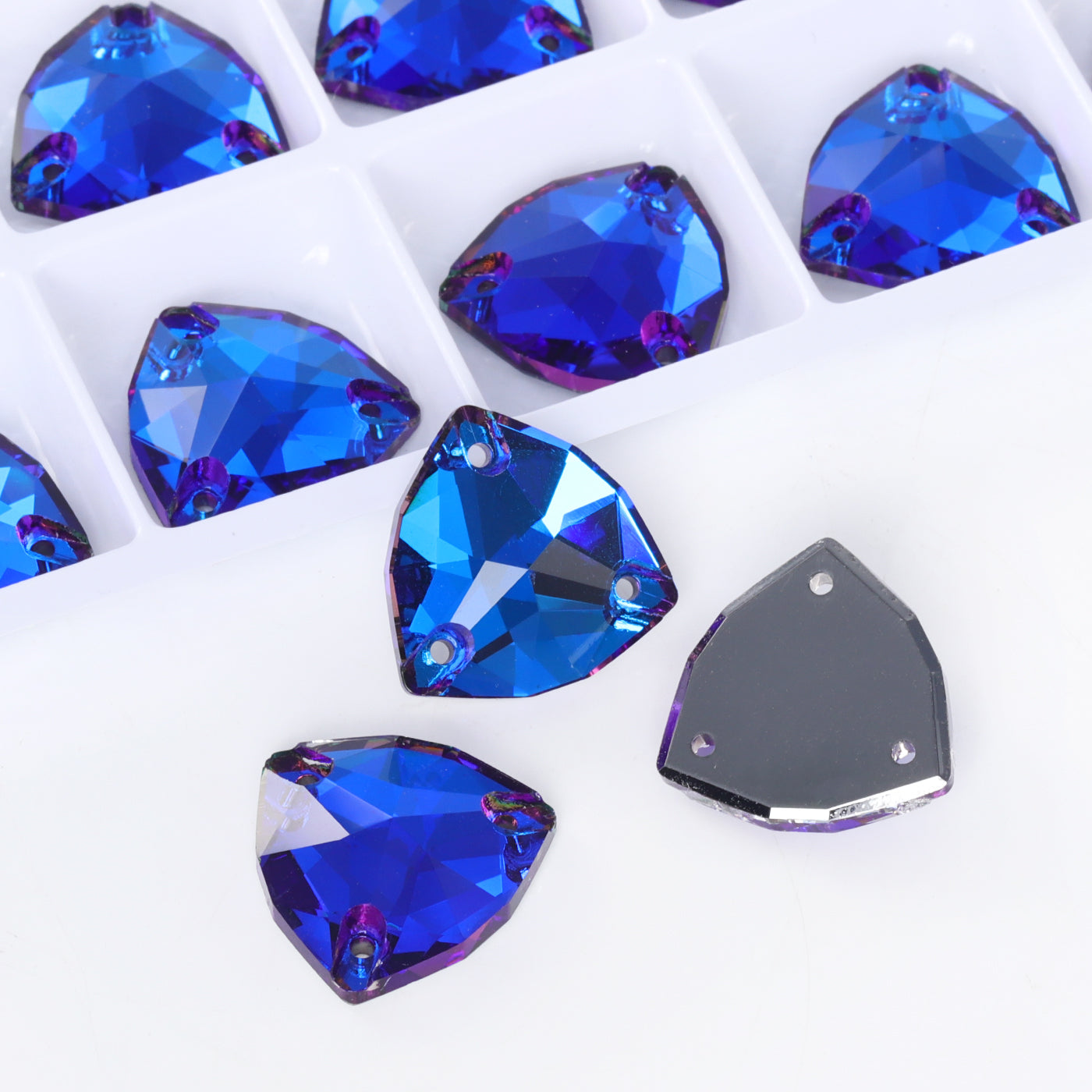 Bermuda Blue Trilliant Shape High Quality Glass Sew-on Rhinestones WholesaleRhinestone
