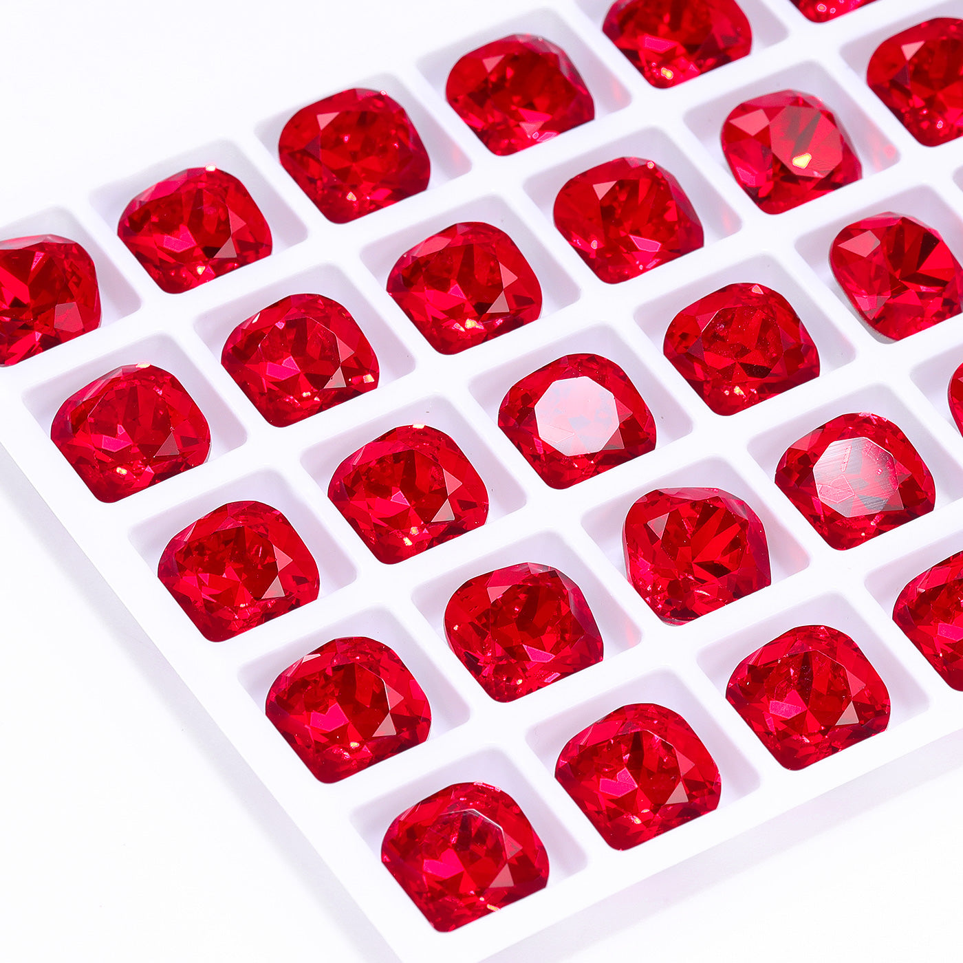 Light Siam Cushion Square Shape High Quality Glass Pointed Back Fancy Rhinestones Secondary image