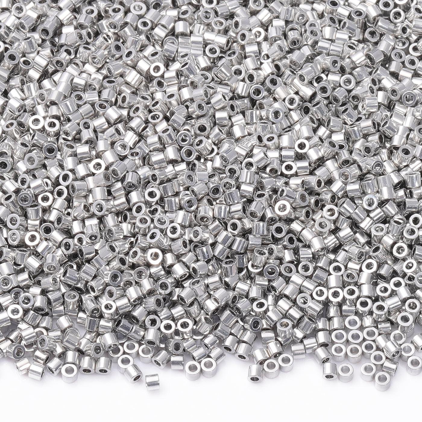 Metallic Silver Luster Color Hight Quality Glass Cylinder Seed Beads 1.6 MM Size JS3001 WholesaleRhinestone Главное изображение товара