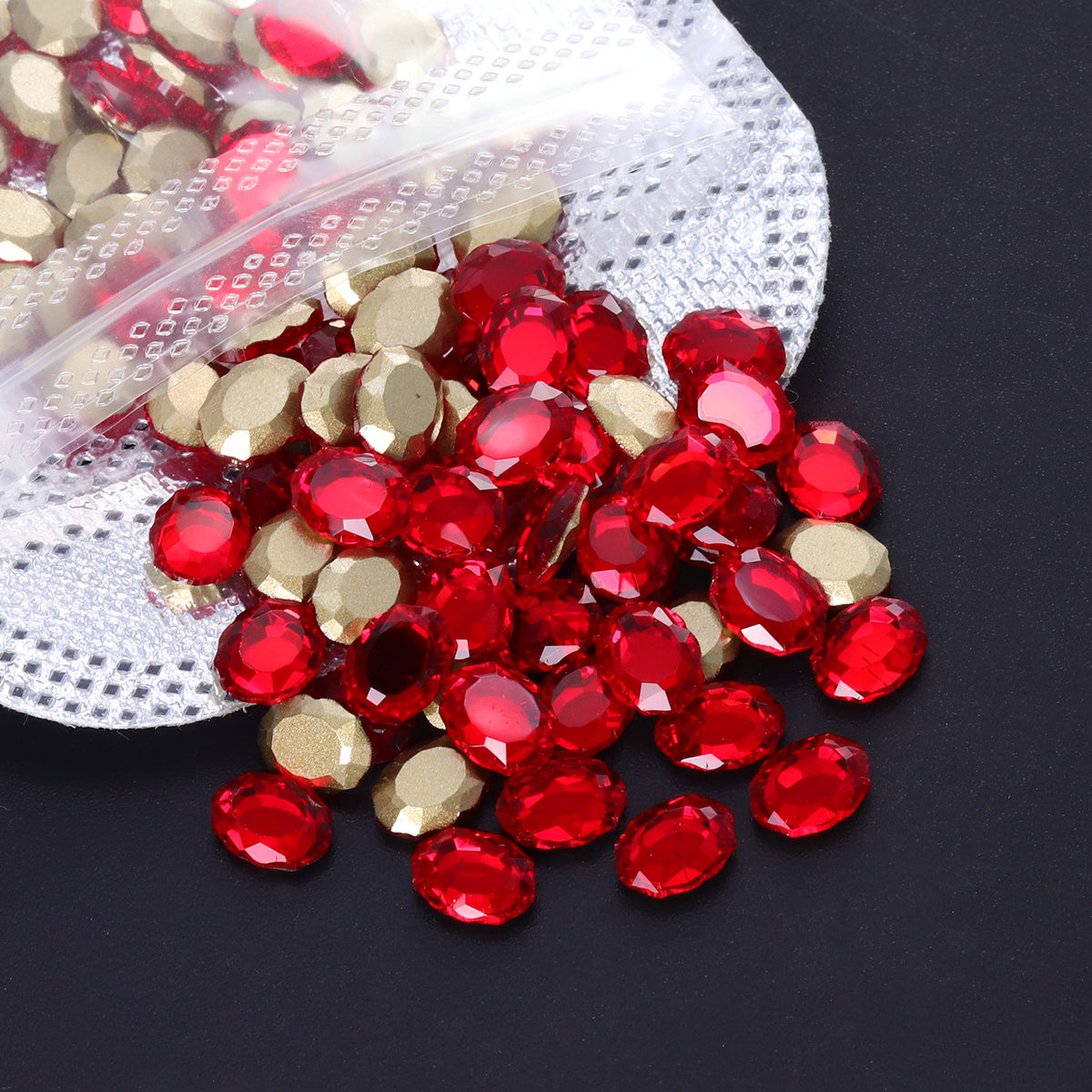 Red/Siam Magic Mirror Shape Pointed Back Fancy Rhinestones For Nail Art