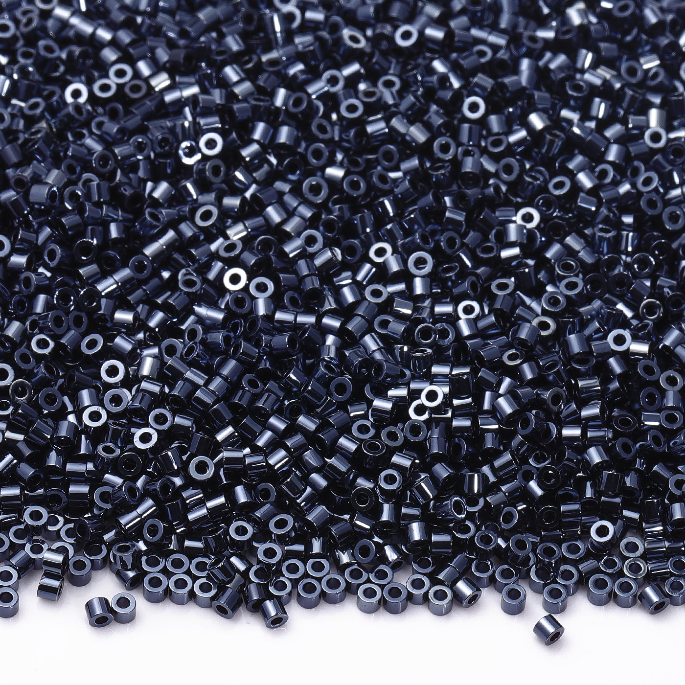 Metallic Dark Blue Luster Color Hight Quality Glass Cylinder Seed Beads 1.6 MM Size JS3003 WholesaleRhinestone メイン画像