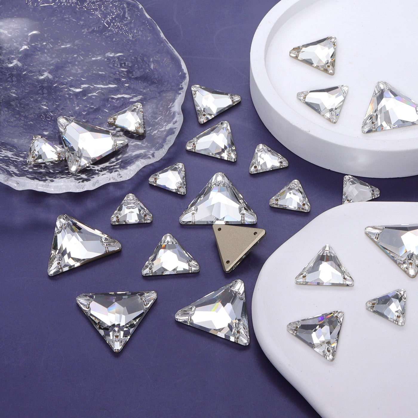 Mixed Sizes Crystal Triangle Shape High Quality Glass Sew-on Rhinestones WholesaleRhinestone