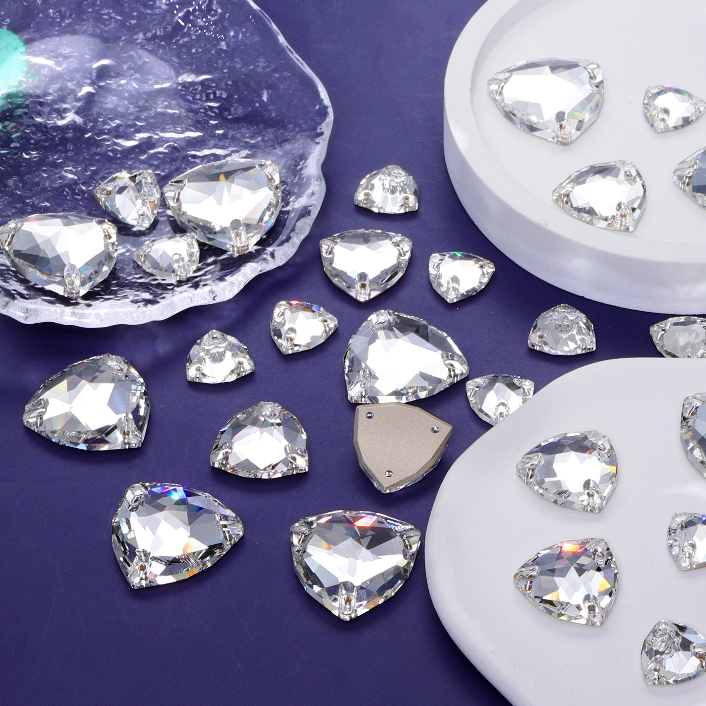 Mixed Sizes Crystal Trilliant Shape High Quality Glass Sew-on Rhinestones