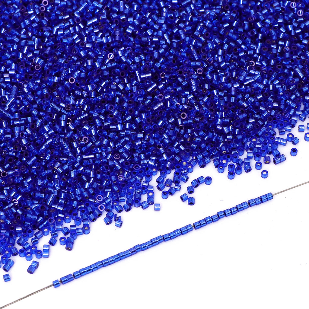 Transparent Silver-lined Sapphire Color Hight Quality Glass Cylinder Seed Beads 1.6 MM Size GY2002 WholesaleRhinestone