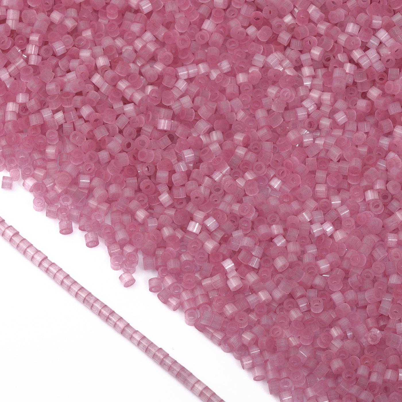 Transparent Fiber-Optic Tea Rose Cat's Eye Color Hight Quality Glass Cylinder Seed Beads 1.6 MM Size MY4006 WholesaleRhinestone