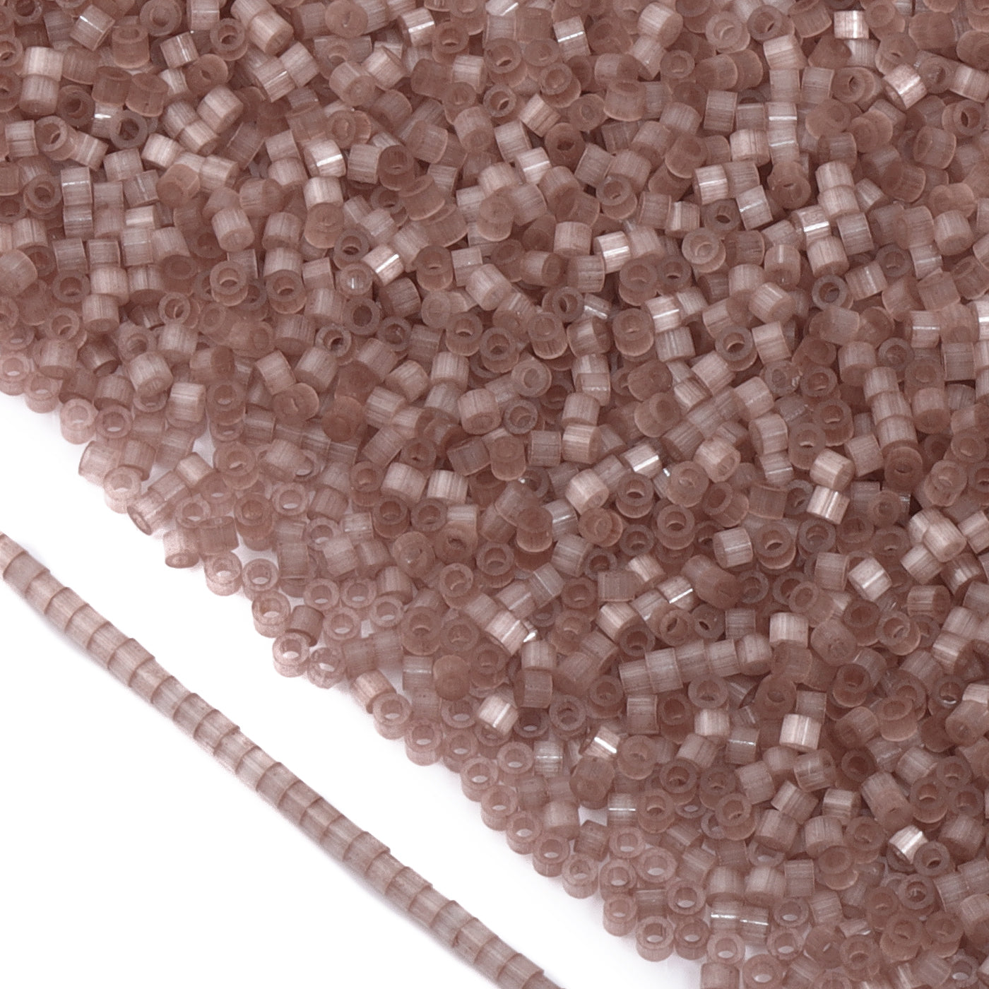 Transparent Silk Satin Cat's Eye Color Hight Quality Glass Cylinder Seed Beads 1.6 MM Size MY4018 WholesaleRhinestone