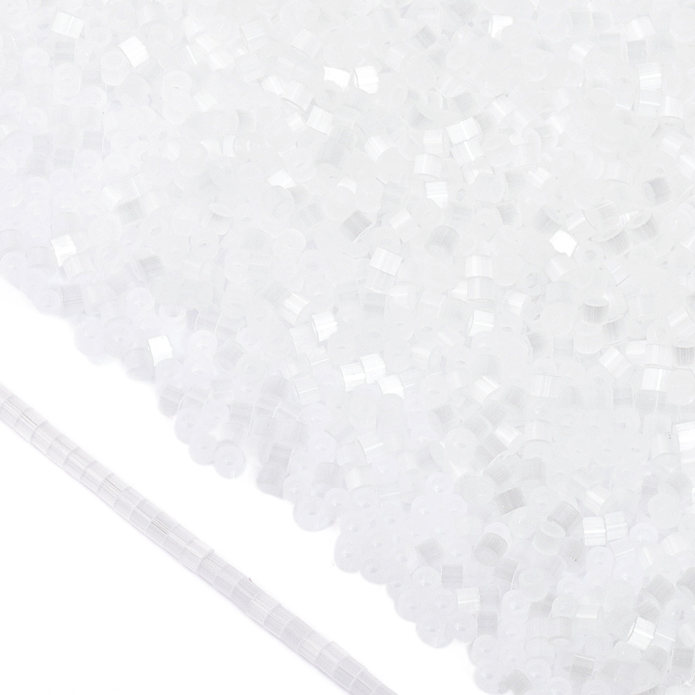 Transparent White Cat's Eye Color Hight Quality Glass Cylinder Seed Beads 1.6 MM Size MY4001 WholesaleRhinestone