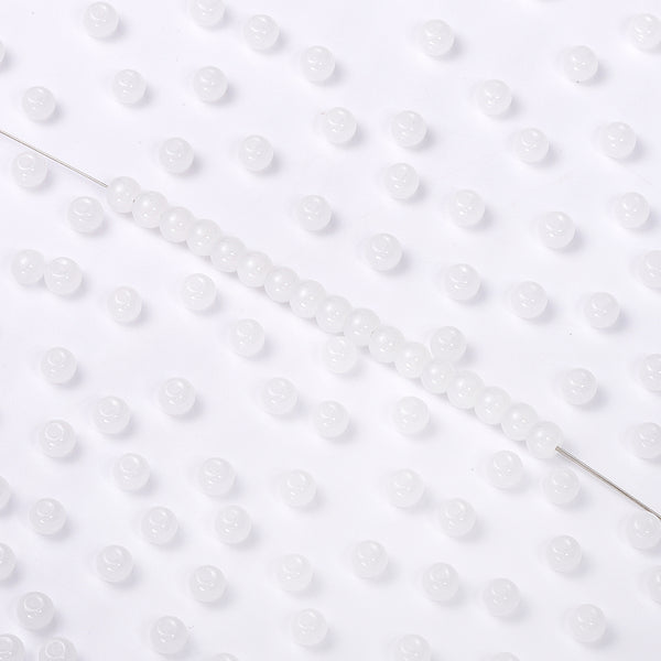 BSB001 4.5 MM Round Shape Glass Seed Beads for Bracelets and Jewelry Making WholesaleRhinestone