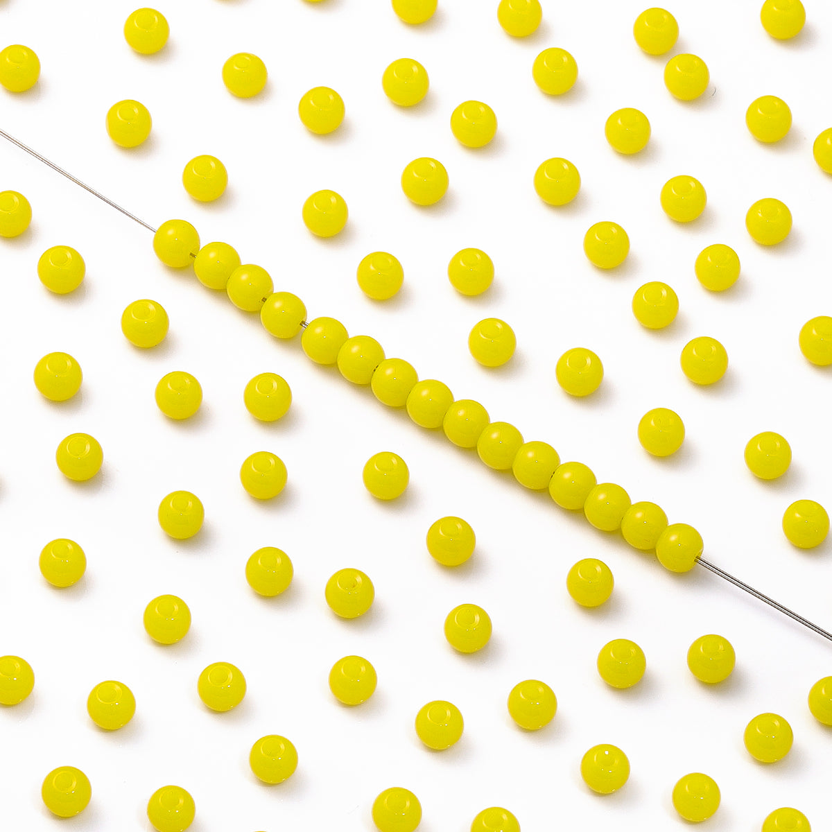 BSCZ014 4.5 MM Round Shape Glass Seed Beads for Bracelets and Jewelry Making WholesaleRhinestone