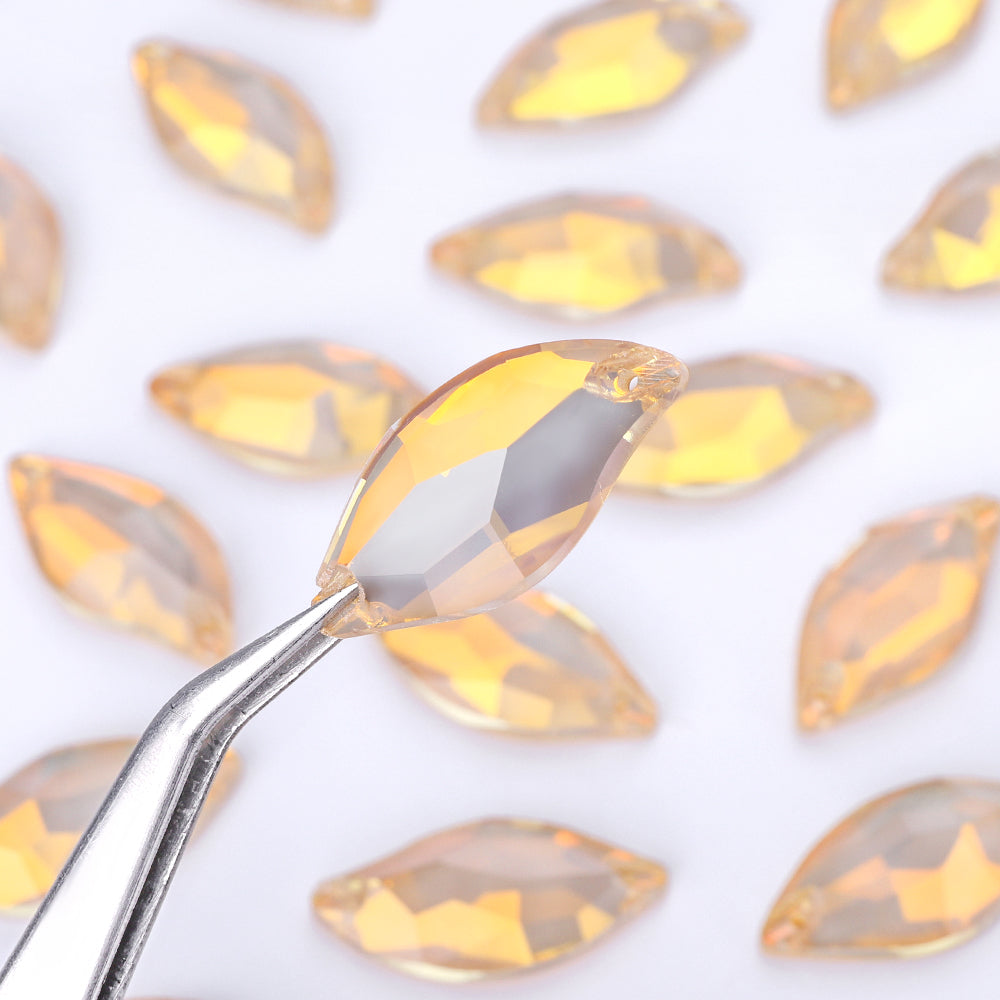 Silk AM Diamond Leaf Shape High Quality Glass Sew-on Rhinestones WholesaleRhinestone