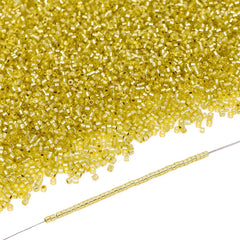 Transparent Silver-lined Light Yellow Color Hight Quality Glass Cylinder Seed Beads 1.6 MM Size GY2004