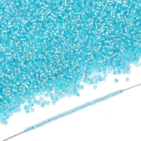 Transparent Silver-lined Aquamarine Color Hight Quality Glass Cylinder Seed Beads 1.6 MM Size GY2001 WholesaleRhinestone