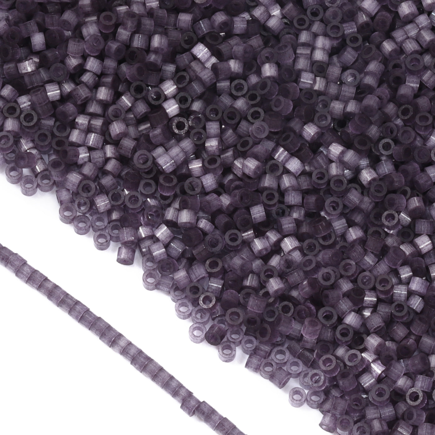 Transparent Silk Satin Cat's Eye Color Hight Quality Glass Cylinder Seed Beads 1.6 MM Size MY4025 WholesaleRhinestone