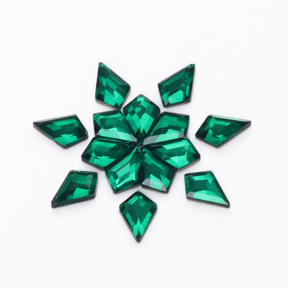Arrow Shape Dark Green Flat Back Fancy Rhinestones WholesaleRhinestone