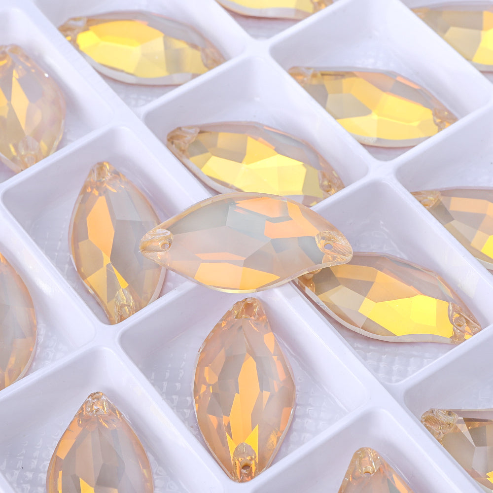 Silk AM Diamond Leaf Shape High Quality Glass Sew-on Rhinestones WholesaleRhinestone