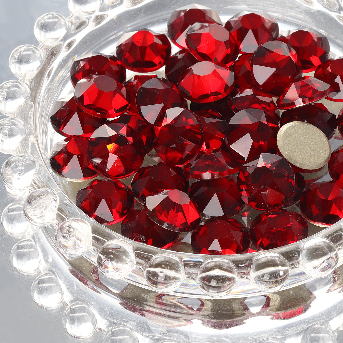 Siam XIRIUS Round Shape High Quality Glass Beveled Flat Back Rhinestones WholesaleRhinestone