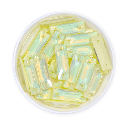 Jonquil AM Cosmic Baguette Shape High Quality Glass Sew-on Rhinestones WholesaleRhinestone Huvudsaklig produktbild