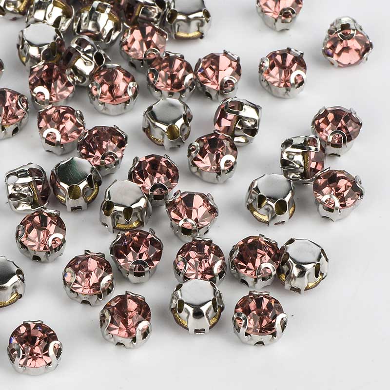 Light Amethyst Sewing 3D Claw Rhinestones Silver Base WholesaleRhinestone メイン画像