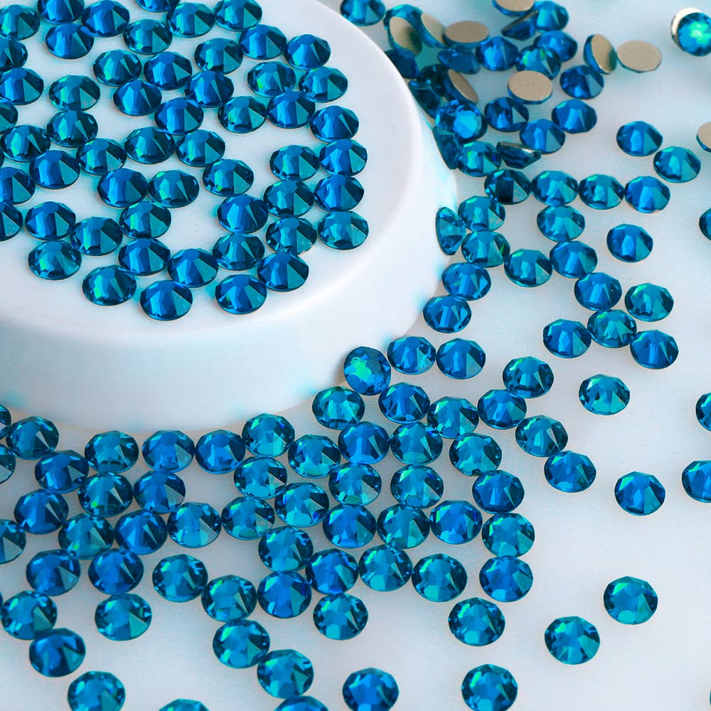 Indicolite Glass Flat Back Glue-On Rhinestones 16 Facetas cortadas a granel Imagen secundaria del producto